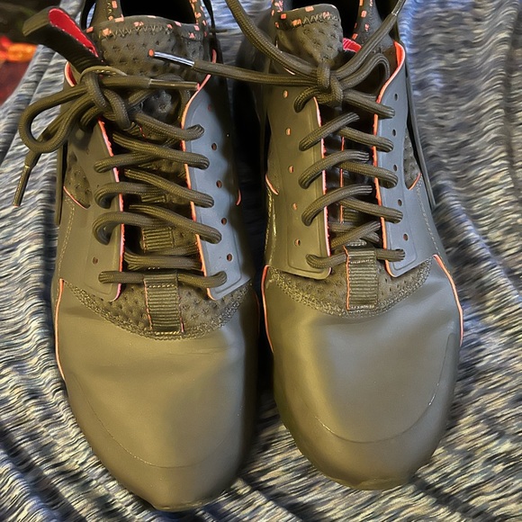 Men’s Nike huarache - Picture 1 of 3